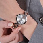 Reloj Guess Analogo GW0759L1 Mujer - Image 6
